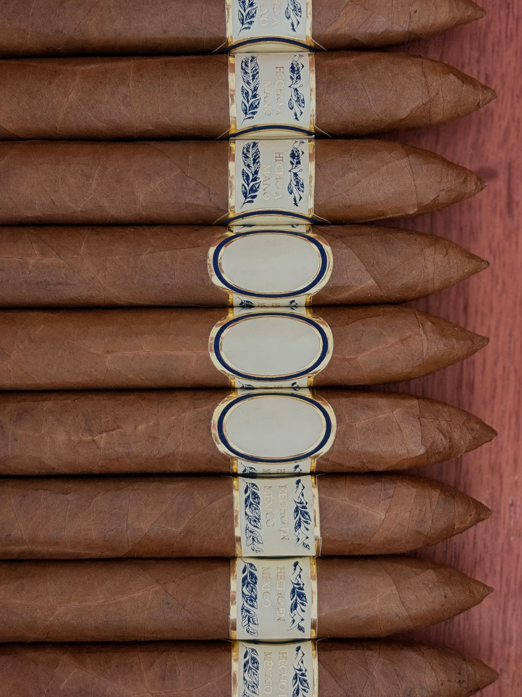 Torpedo pack lateral - White Label Puros, hecho en méxico