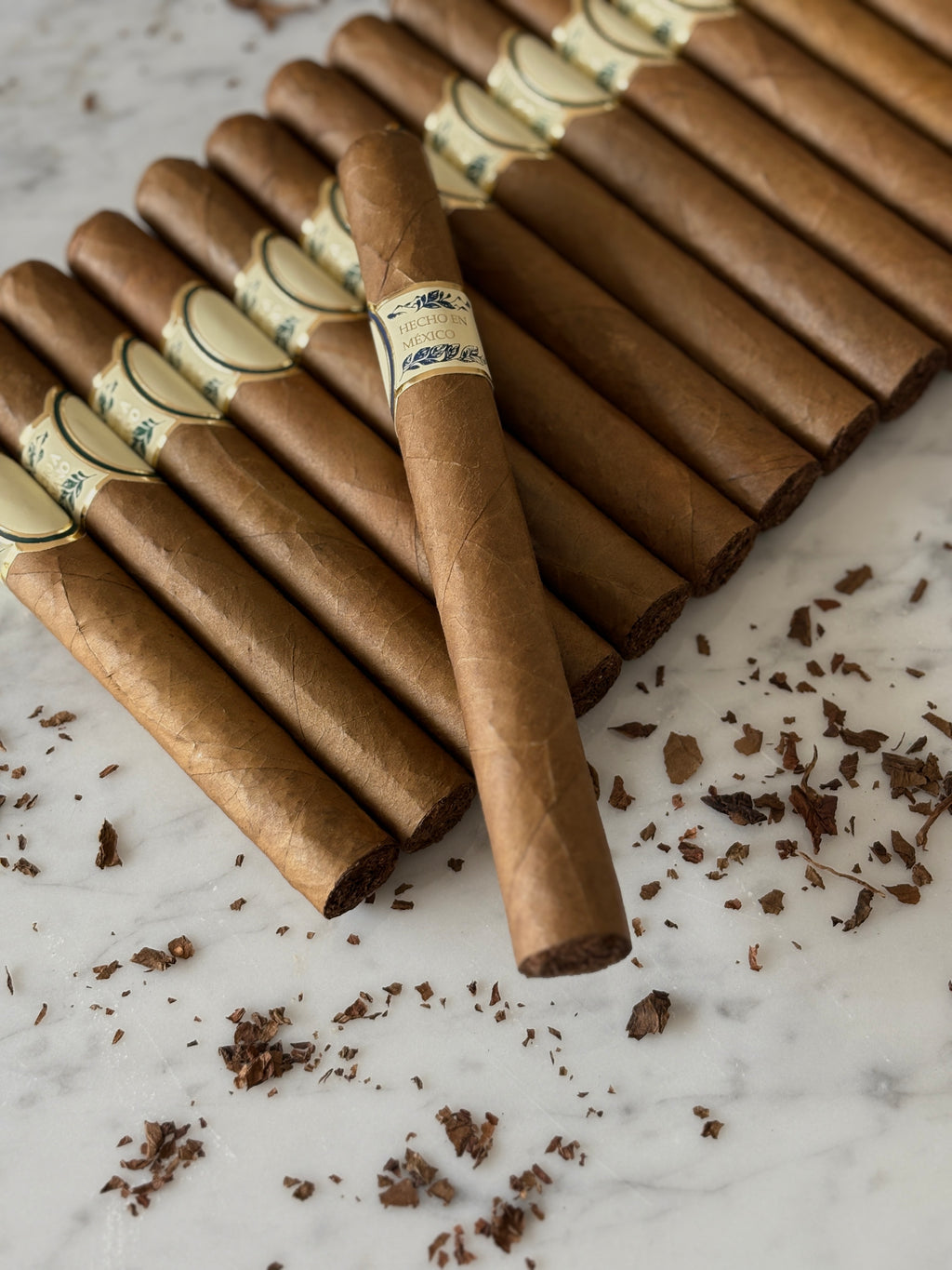 Churchill pack - White Label, puros en México